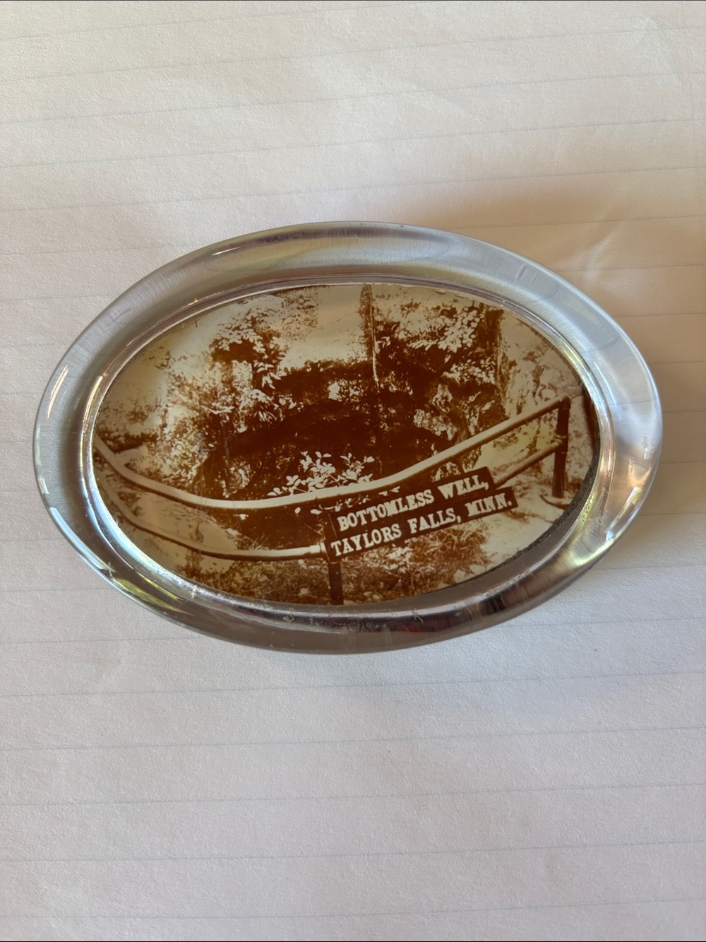 Bottomless Well Taylors Falls Minnesota Souvenir Oval paperweight